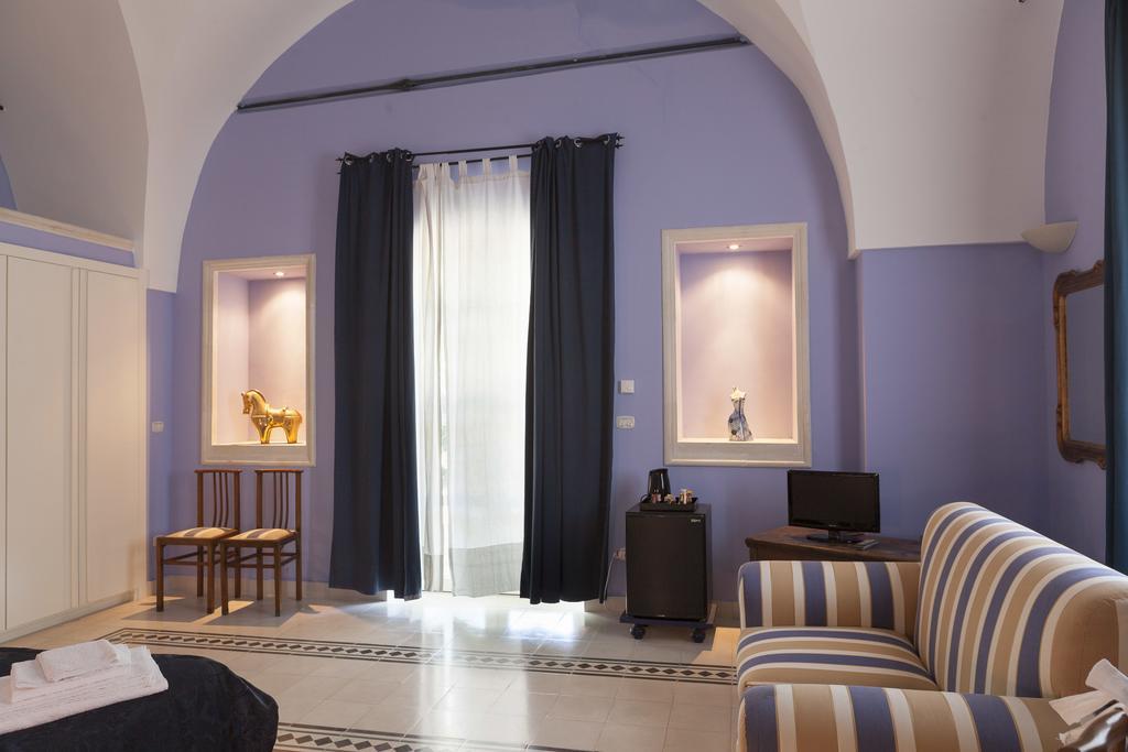 Villa Urso Bed&Breakfast Монтероні-ді-Лечче Номер фото