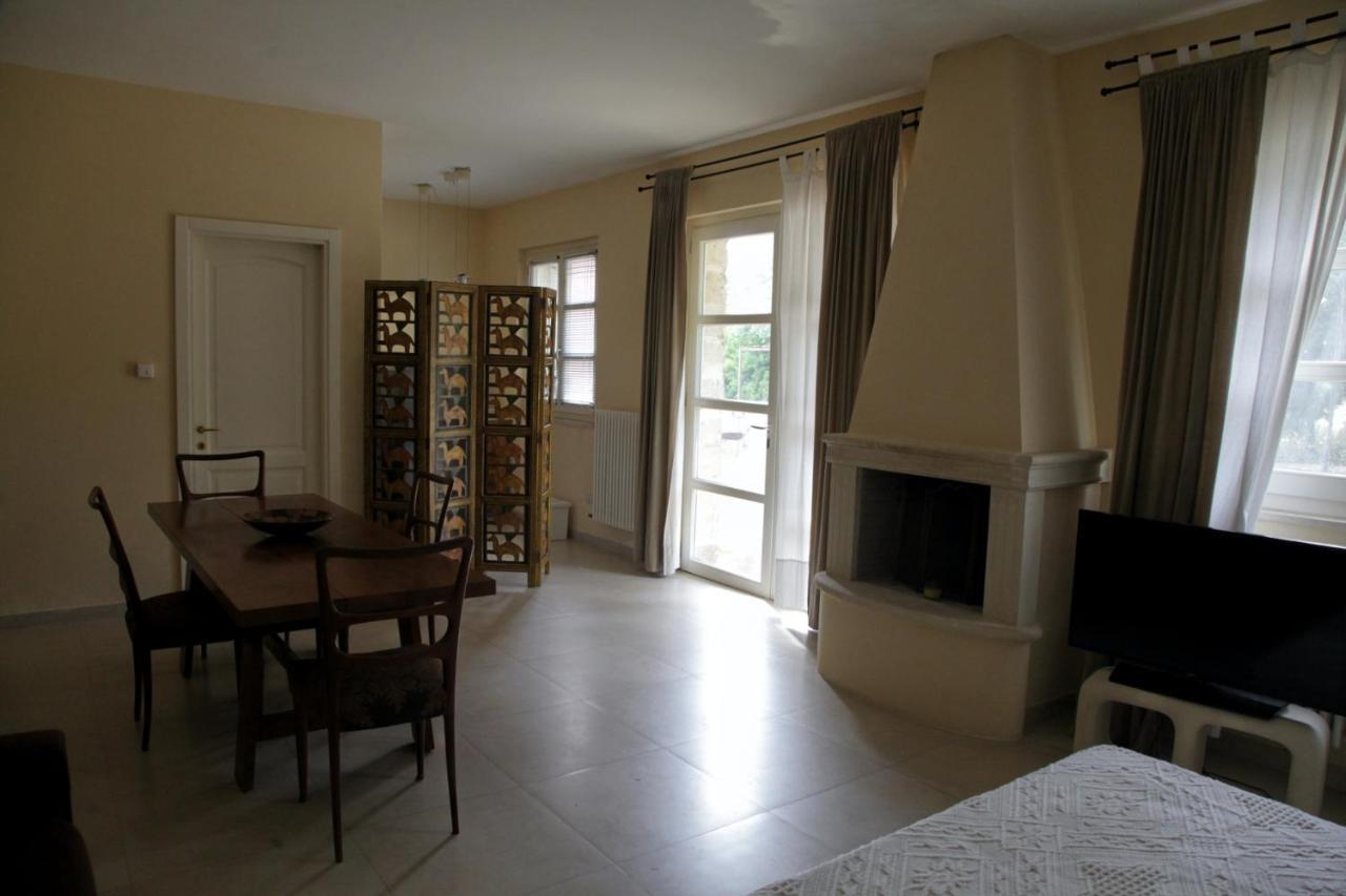 Villa Urso Bed&Breakfast Монтероні-ді-Лечче Екстер'єр фото